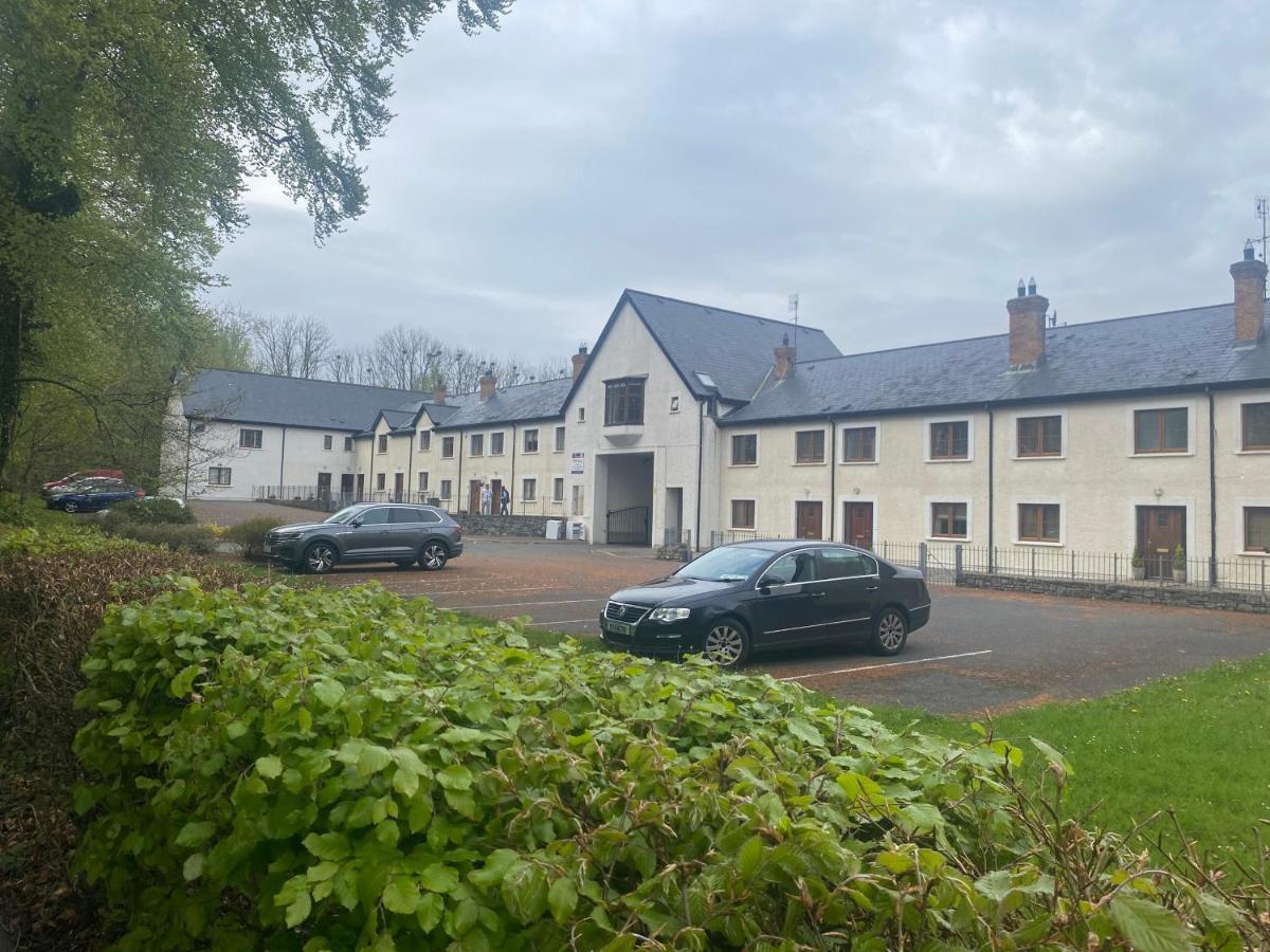 Ferienwohnung 3 The Courtyard Castle Dargan Ballygawley Exterior foto
